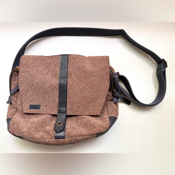 Timbuk2 Messenger Bag - Picture 1 of 9